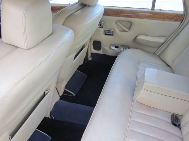 1977 Rolls-Royce Silver Shadow - photo 11