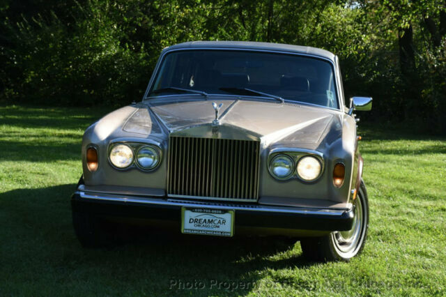 1977 Rolls-Royce Silver Wraith II !!! LOW MILES !!! EXTRA CLEAN !!! MUST SEE! !! 1977 Rolls-Royce Silver Shadow