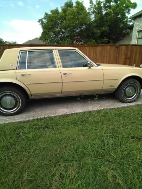 1977 Cadillac Seville - photo 10