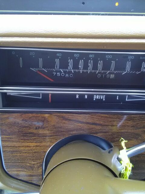 1977 Cadillac Seville - photo 2