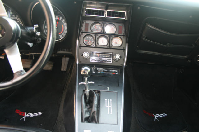1977 Chevrolet Corvette - photo 5