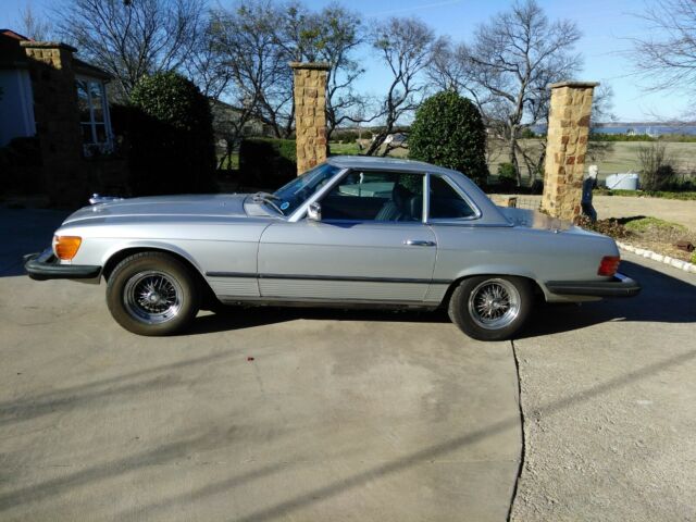 1977 Mercedes-Benz 400-Series Silver - photo 2