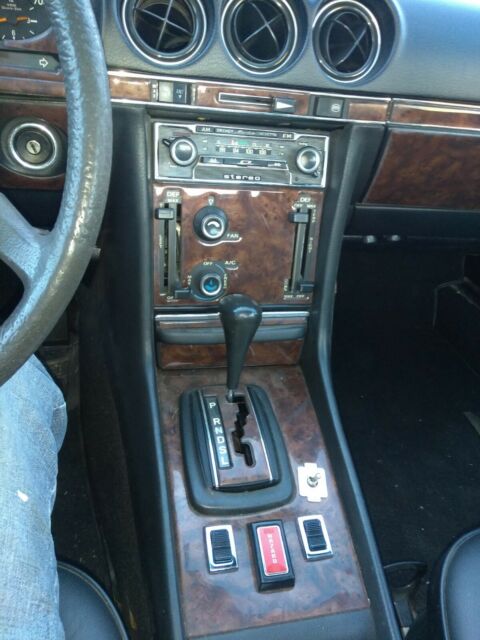 1977 Mercedes-Benz 400-Series Silver - photo 6