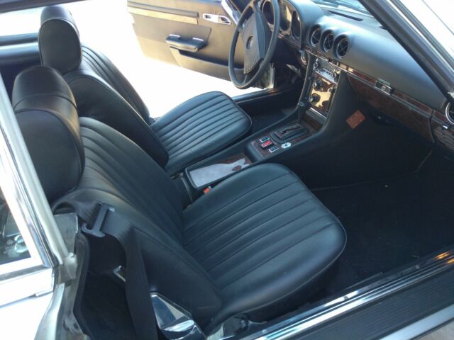 1977 Mercedes-Benz 400-Series Silver - photo 7