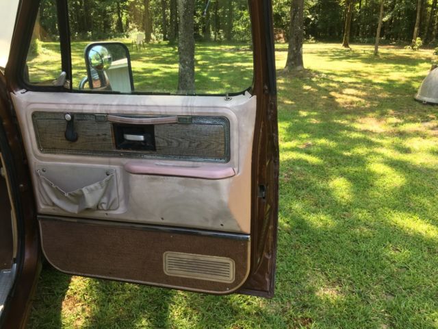 1977 Chevrolet C-10 - photo 9