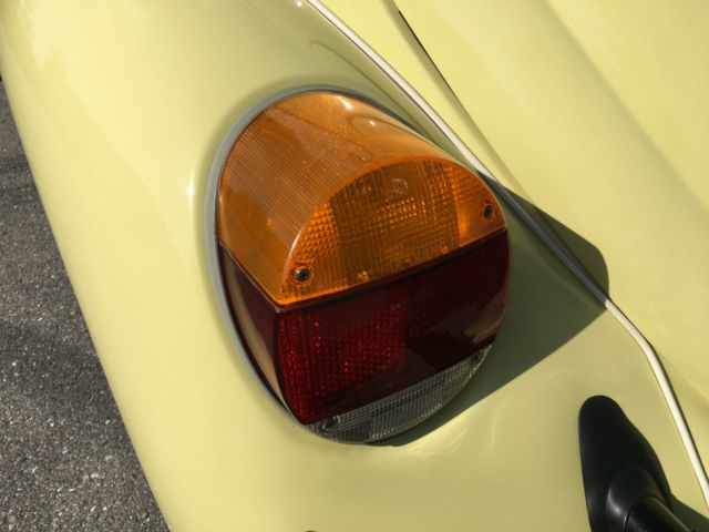 1977 Volkswagen Beetle - Classic SUPER BEETLE ACTUAL MILES EXCEPTIONALLY CLEAN - photo 9