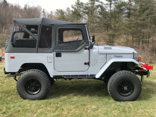 1977 Toyota Land Cruiser FJ-40 Land Cruiser - photo 2