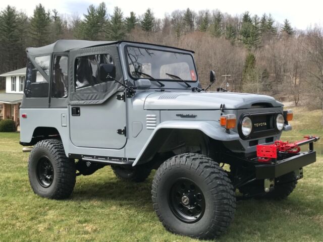 1977 Toyota Land Cruiser FJ-40 Land Cruiser - photo 4