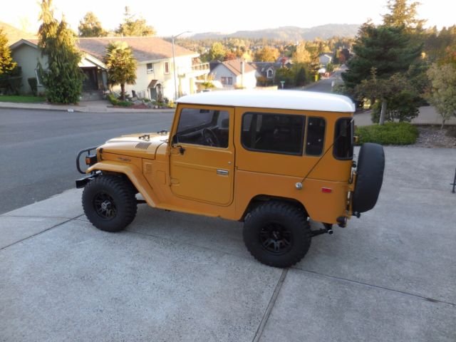 1977 Toyota Land Cruiser 4x4 removable hardtop - photo 2
