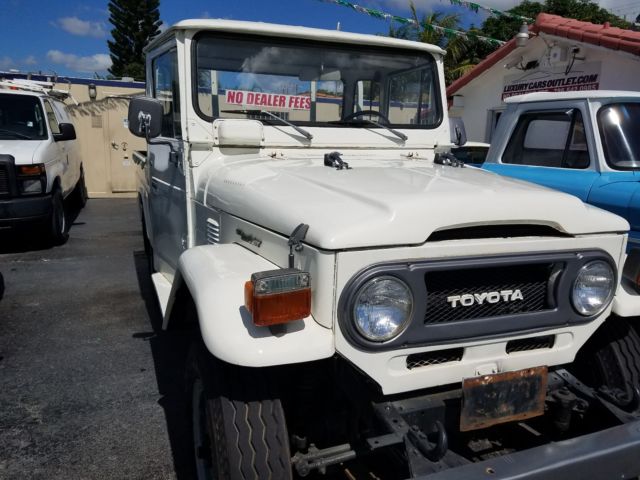 1977 Toyota FJ Cruiser - photo 3