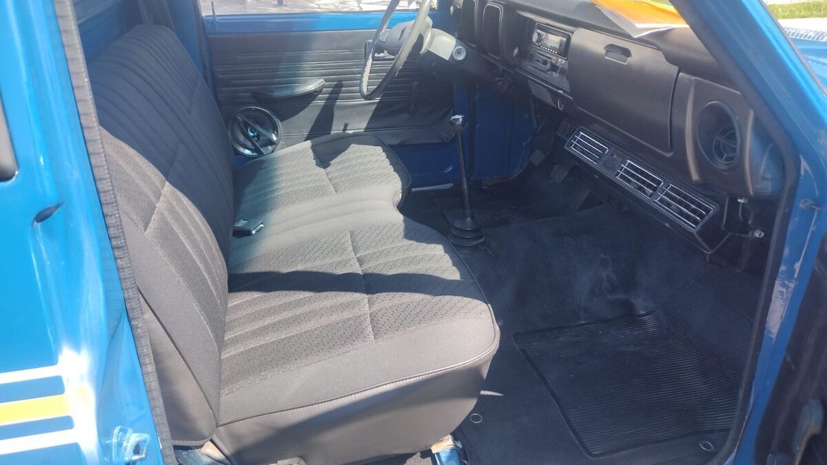 1977 Toyota Hilux - photo 4