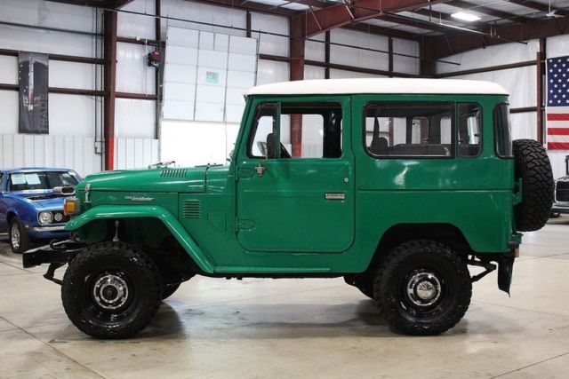1977 Toyota Land Cruiser BJ-40 - photo 3