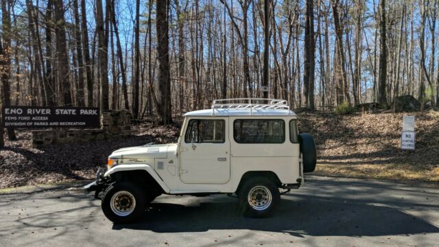 1977 Toyota Land Cruiser BJ40 - photo 2