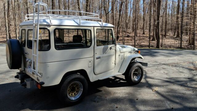 1977 Toyota Land Cruiser BJ40 - photo 5