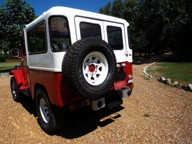 1977 Toyota Land Cruiser FJ40 - photo 10