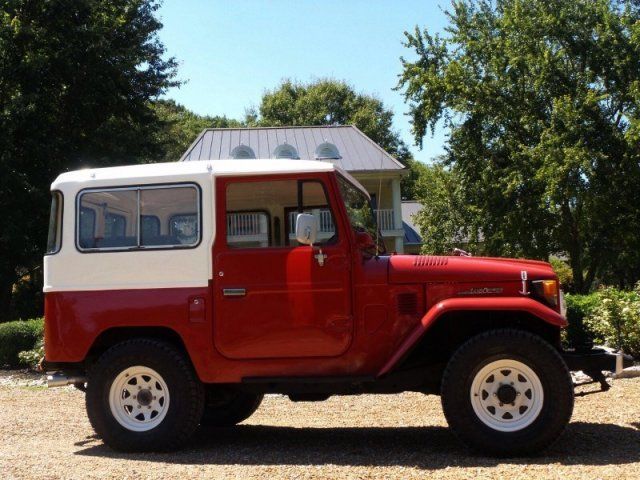 1977 Toyota Land Cruiser FJ40 - photo 3