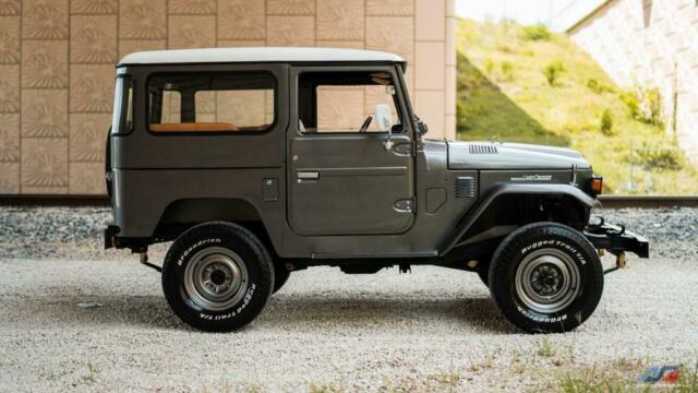 1977 Toyota Land Cruiser FJ40 - photo 7