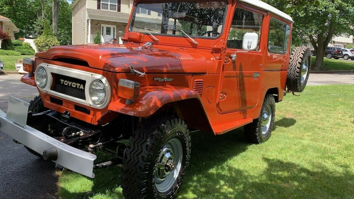 1977 Toyota Land Cruiser FJ40 2F Restored 1977 Toyota Land Cruiser FJ40