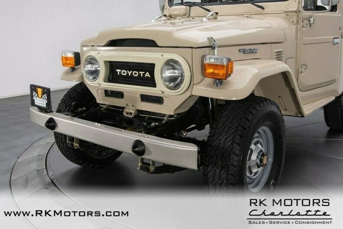 1977 Toyota Land Cruiser FJ43 - photo 11