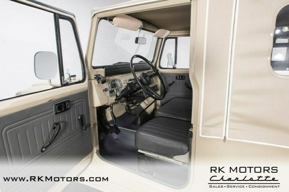 1977 Toyota Land Cruiser FJ43 - photo 3