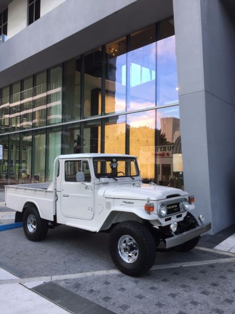 1977 Toyota Land Cruiser HJ45 Landcruiser Like FJ40 FJ45 BJ40 HJ47 etc 1977 Toyota Land Cruiser Frame Off Nut and Bolt Restoration HJ45 Like FJ40 BJ40