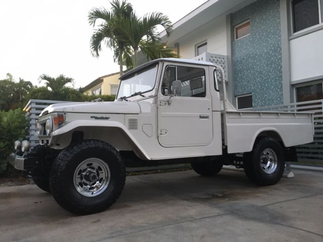 1977 Toyota Land Cruiser HJ45 Like FJ40 FJ45 BJ40 HJ47 etc 1977 Toyota Land Cruiser HJ45 - Like FJ45 FJ40 BJ40 Etc.