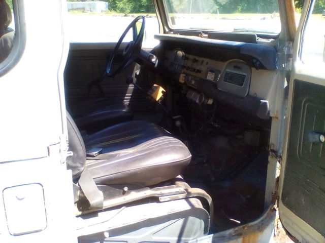 1977 Toyota Land Cruiser FJ40 - photo 5