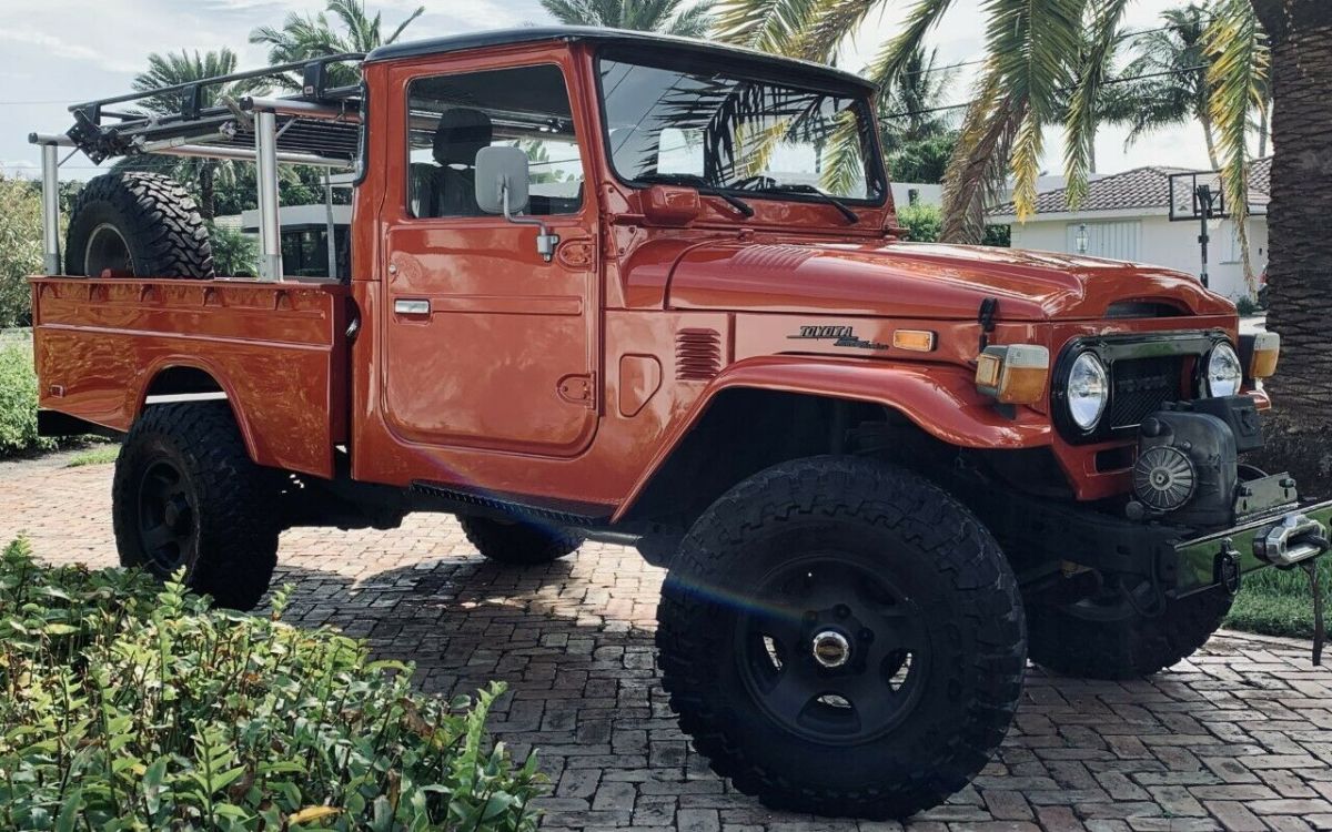 1977 Toyota Land Cruiser - photo 2
