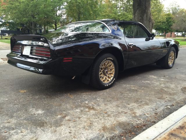 1977 Pontiac Trans Am SE - photo 2