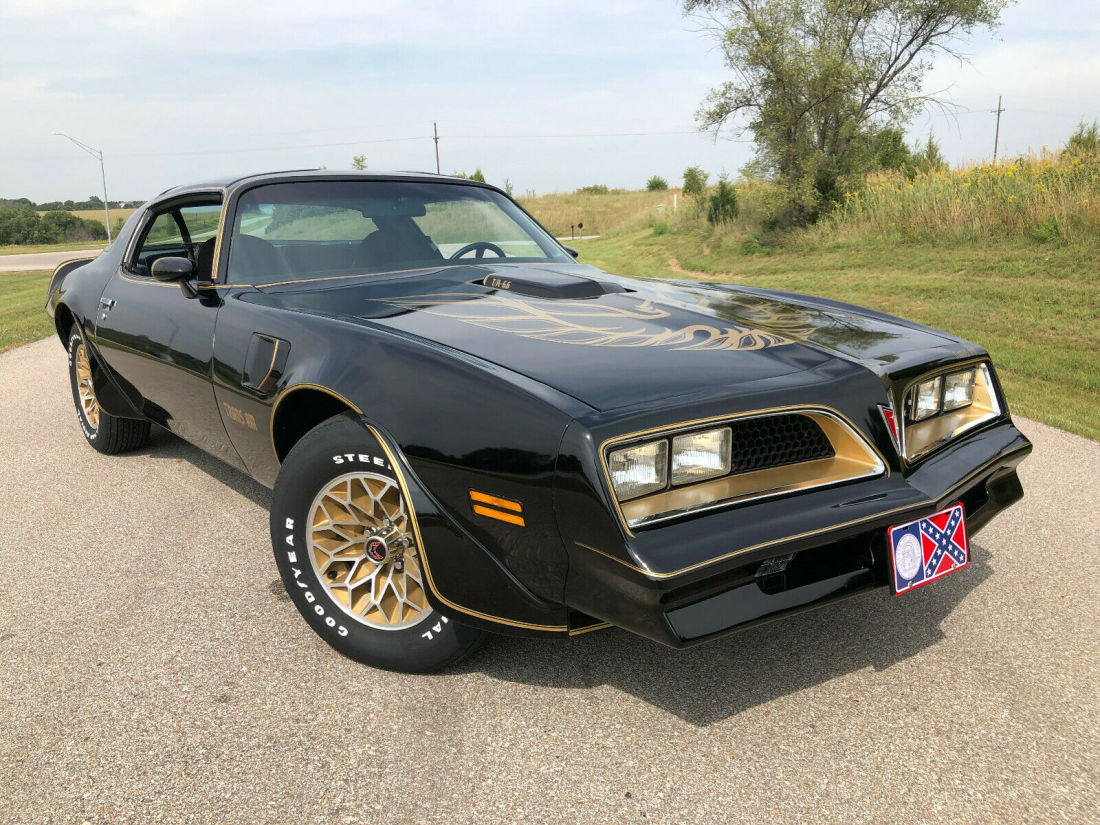 1977 Pontiac Trans Am SE Y82, 5k miles, W72 4 Speed, Survivor - photo 3