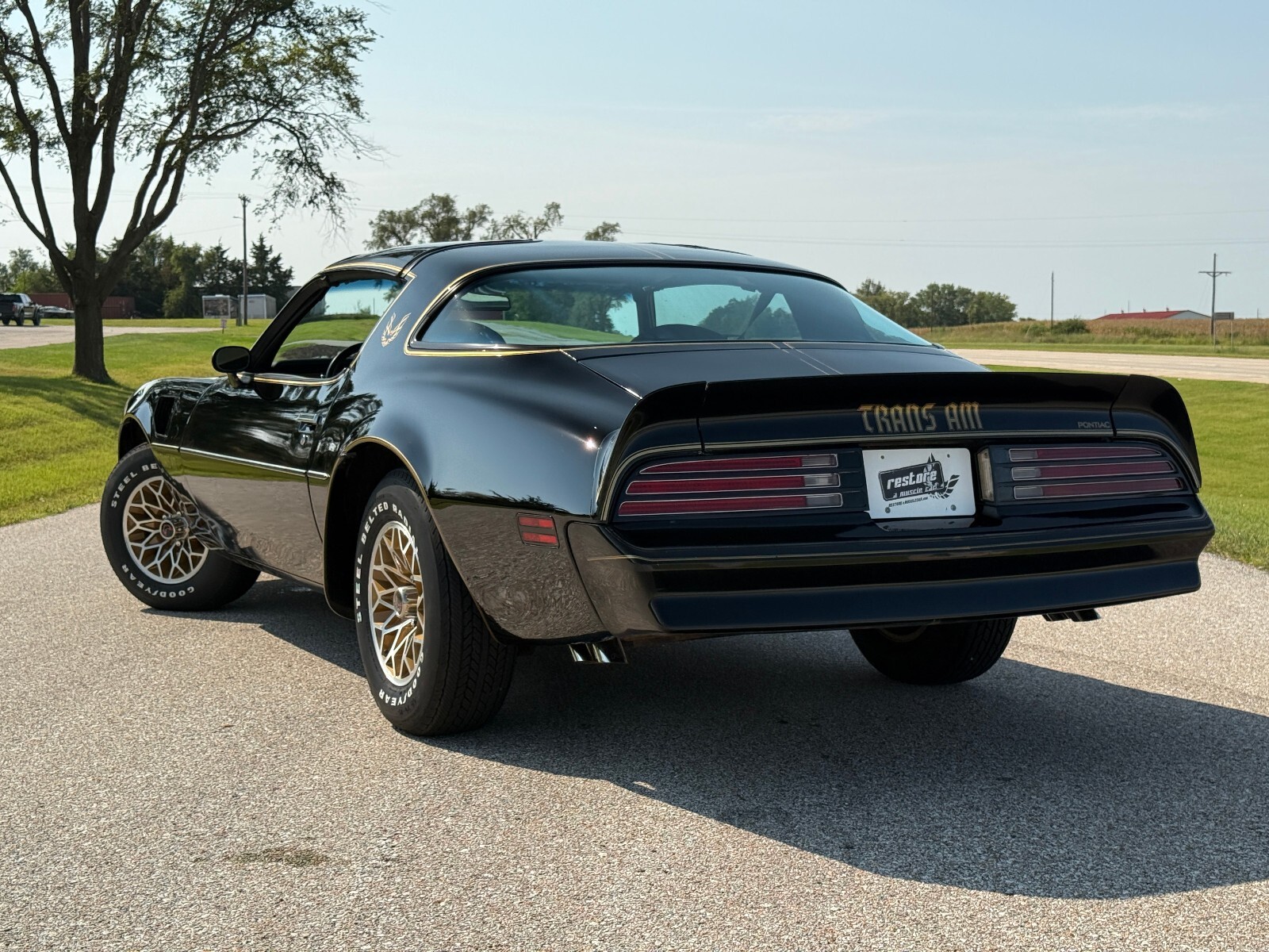 1977 Pontiac Trans Am Y82, W72 400ci, 4-Spd, AC, 46k Miles, Survivor - photo 6