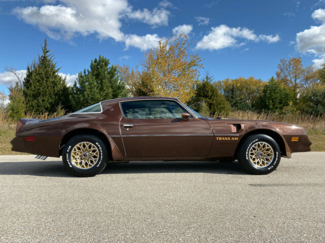 1977 Pontiac Trans Am W72 400 Auto 33k miles Brentwood Brown, Black Int - photo 7