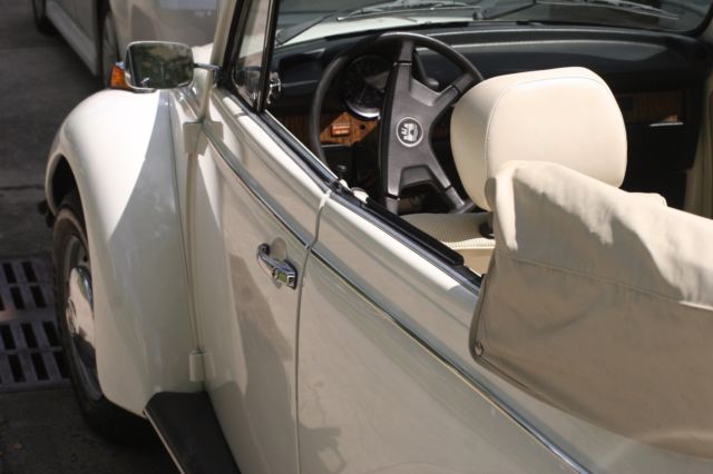 1977 Volkswagen Beetle - Classic Champagne - photo 2