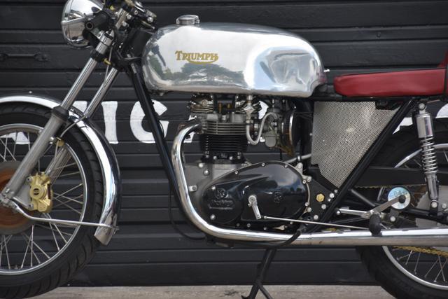 1977 Triumph Boneville T140 - photo 4