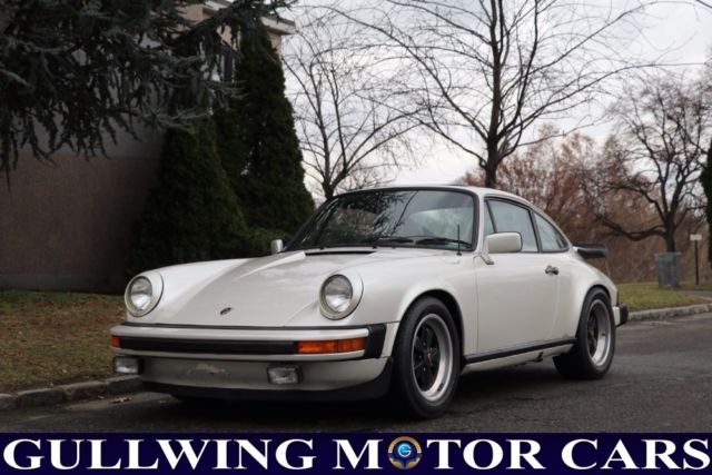 1977 Porsche 911 - photo 6