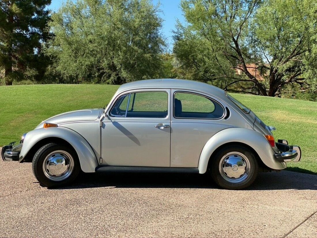 1977 Volkswagen Beetle (1977 with 1574 original miles) Sedan Grey FWD Manual 1977 Volkswagen Beetle (1977)
