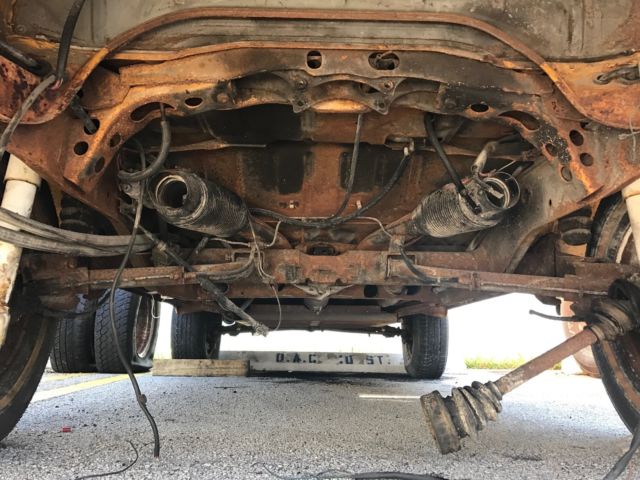 1977 Volkswagen Bus/Vanagon - photo 2