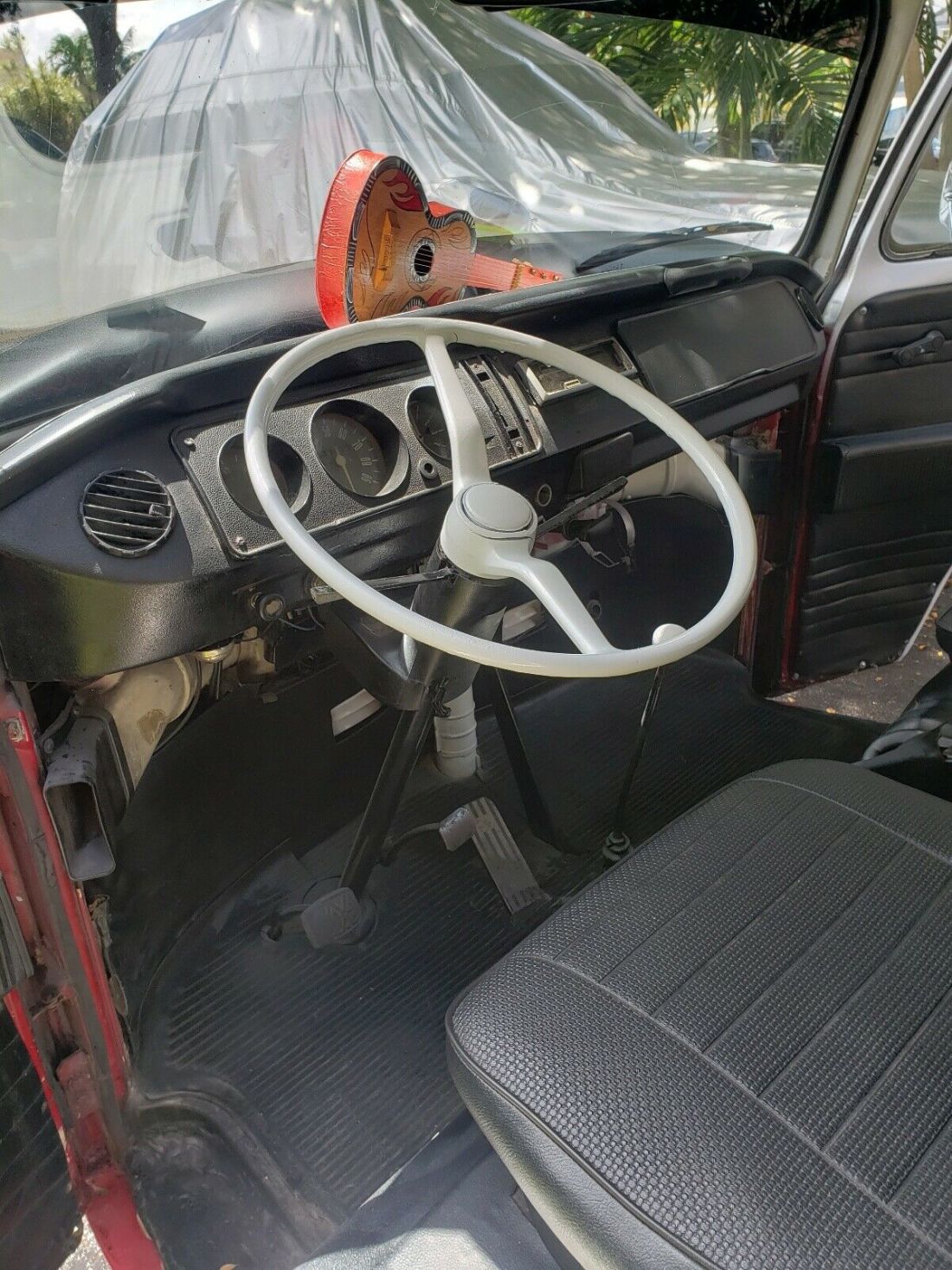 1977 Volkswagen T-2 - photo 11