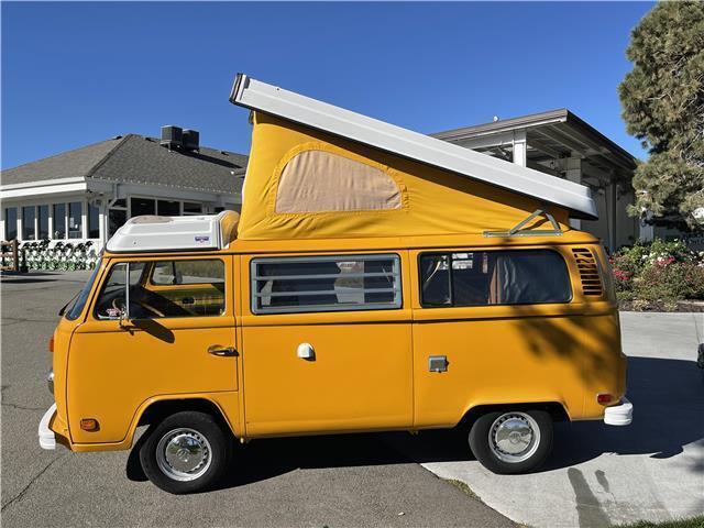1977 Volkswagen Camper - photo 2