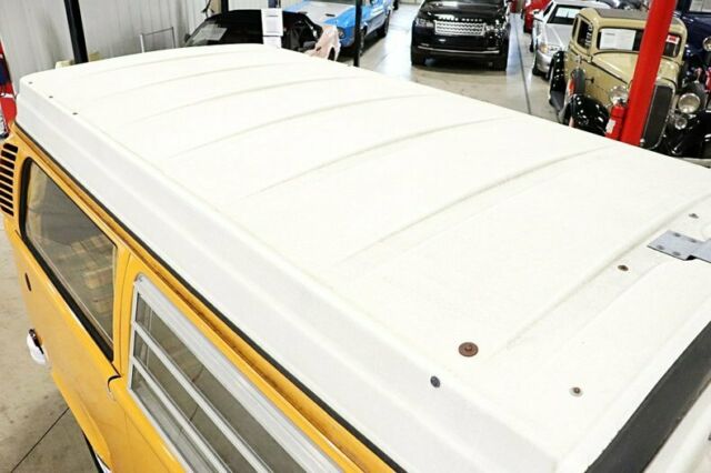 1977 Volkswagen Bus/Vanagon -- - photo 10
