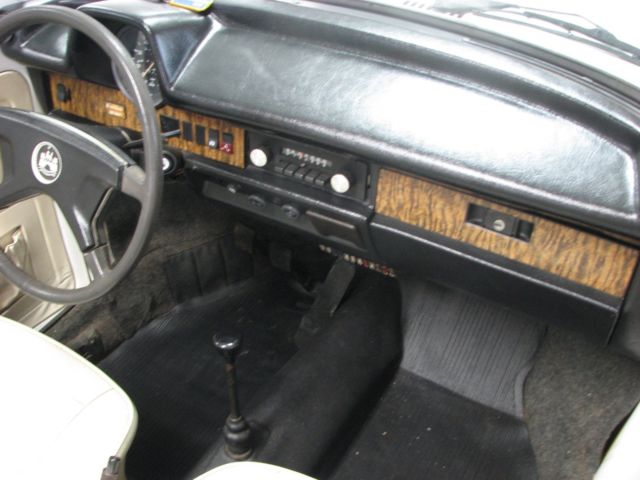 1977 Volkswagen Cabrio - photo 3