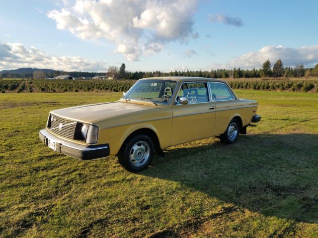 1977 Volvo 242 dl - photo 2