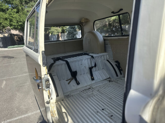 1977 Volkswagen Bus/Vanagon - photo 11