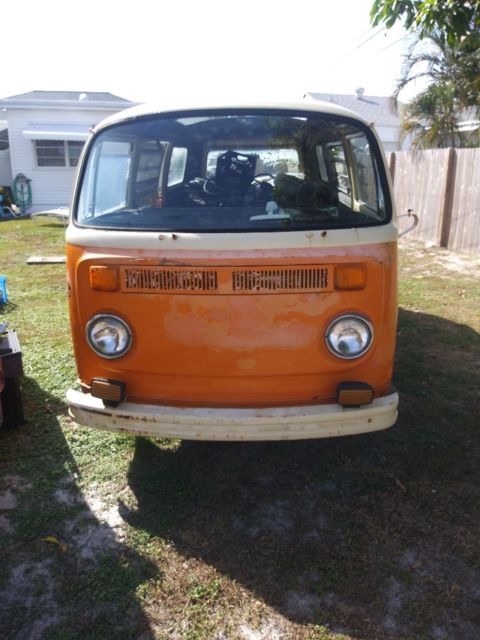 1977 VW Bus Bay Window Transporter 1977 Volkswagen Bus/Vanagon Bay Window Transporter Moon Roof Project