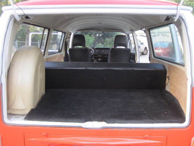 1977 Volkswagen Bus/Vanagon CAMPER - photo 13