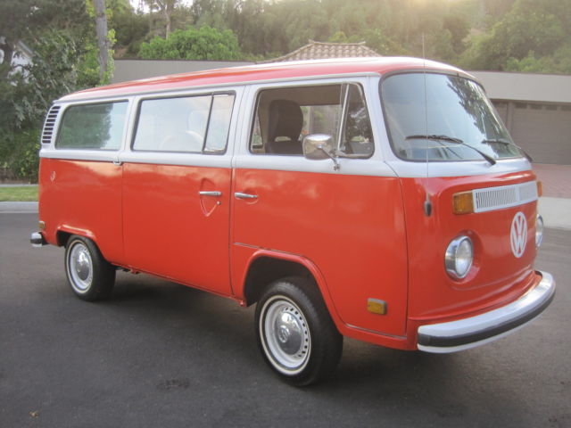 1977 Volkswagen Bus/Vanagon CAMPER - photo 3