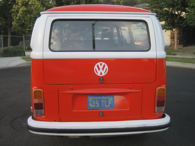 1977 Volkswagen Bus/Vanagon CAMPER - photo 9