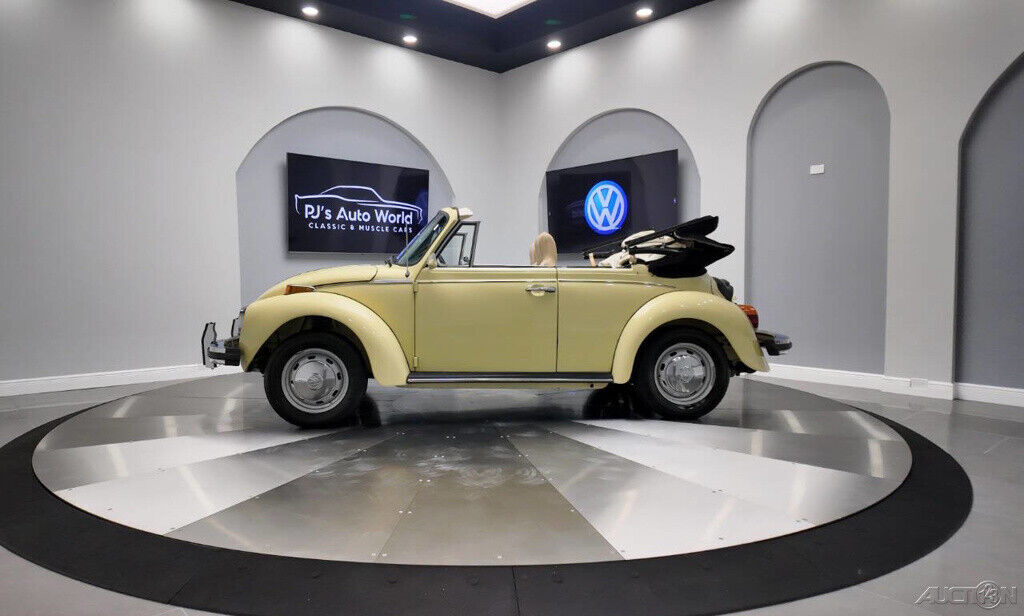 1977 Volkswagen Beetle - Classic 1600cc Engine, Canvas Convertible Top - photo 2