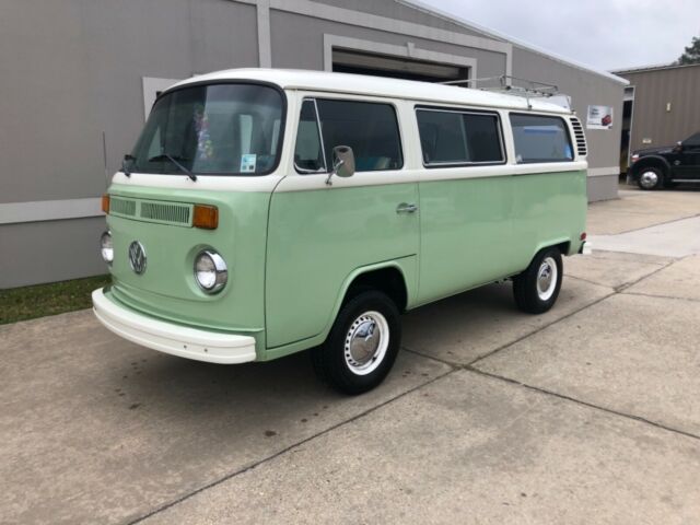 1977 VW VAN BUS TRANSPORTER KOMBI VOLKSWAGEN VANAGON 1977 Volkswagen Bus/Vanagon