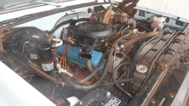 1977 Chevrolet Suburban - photo 12